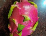 A picture of step 1 of Dragon fruit Shake.