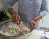 A picture of step 4 of Dhal Roti (Puri).