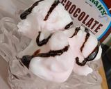 A picture of step 4 of Strawberry Ice-cream with Chocolate Flavor.