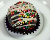 Foto langkah ke 6 dari resep Regal Choco Ball.