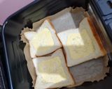 Foto langkah ke 3 dari resep Custard Toast.