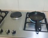 Foto langkah ke 3 dari resep Telor Dadar juga Tahu.