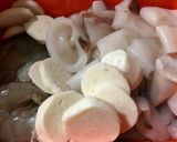 Foto langkah ke 3 dari resep Sop Ikan Batam..