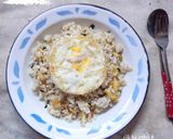 Foto langkah ke 4 dari resep Nasi Goreng Daun Jeruk.