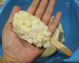 Foto langkah ke 5 dari resep Mini Corn Dog.