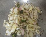 A picture of step 2 of Sweet and sour  Tomatoes and onion sabzi.