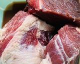 Foto langkah ke 1 dari resep Corned beef homemade slow cooker.