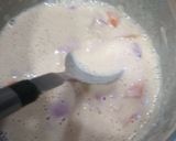 A picture of step 2 of Besan ka chilla.