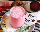 A picture of step 3 of Beetroot smoothie.