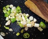 A picture of step 4 of Tomato onion shorba.