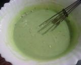 A picture of step 4 of Pista Cake.