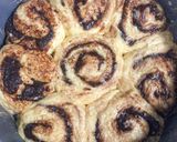 Foto langkah ke 10 dari resep No Knead Cinnamon Rolls with Cream Cheese Glaze.