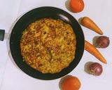 A picture of step 8 of Noodles Omelette.