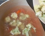Foto langkah ke 5 dari resep Sop Ikan Kuah Bening.