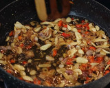 Foto langkah ke 3 dari resep Udang Bawang Goreng Sambal Embe.