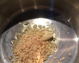 Hình bước làm 2 của món Canh bí đỏ hạnh nhân