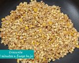 Foto del paso 5 de la receta: 🏃🏻🏋🏼‍♀️ Barritas de cereal con almendras, coco y chocolate 🏋🏃🏼‍♀️‍➡️ sin horno!!