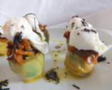 Foto del paso 6 de la receta: Alcachofas rellenas de setas y huevo de codorniz