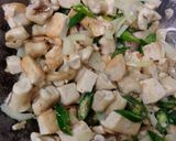 Foto langkah ke 6 dari resep Oseng tahu sum2 sapi.