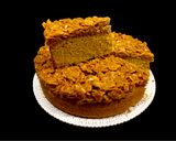 Foto del passaggio 9 della ricetta Torta di Mais, Avena e Patata Dolce con Cornflakes Caramellati