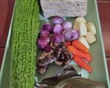 Foto langkah ke 1 dari resep Tumis Pare.