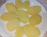 Foto del paso 1 de la receta: Calamarcitos y patatas