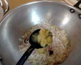 A picture of step 2 of Chicken Qeema.