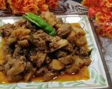 A picture of step 5 of Chatpate Aloo Baingan Recipe.