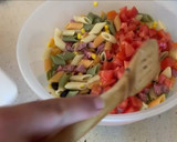 Foto del paso 4 de la receta: Ensalada de pasta con pavo al ajillo | ¡Plato de aprovechamiento!