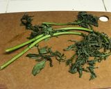 A picture of step 1 of Andean Herbs Chili Sauce.