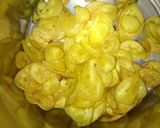 बनाना चिप्स(Banana chips recipe in Hindi) रेसिपी चरण 2 फोटो