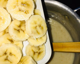 A picture of step 6 of Banana’n’milk pap.