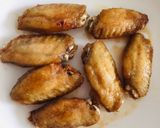 Hình bước làm 4 của món Vào bếp cùng con: cánh gà chiên nước mắm đúng chỉ có nước mắm