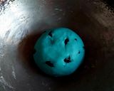 A picture of step 3 of Blueberry Hot Cross Buns.