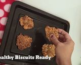 ஆரோக்யமான ஓட்ஸ்  வாழைப்பழம்  பிஸ்கெட் (Oats vaazhaipazha biscuit recipe in tamil) ரெசிபி ஸ்டேப் 3 புகைப்படம்