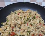 Foto langkah ke 4 dari resep Tumis oncom sederhana.