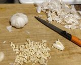 A picture of step 1 of Homemade schezwan sauce.