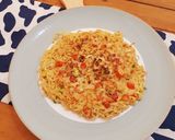 Foto langkah ke 5 dari resep Omlet Mie Super Mudah.