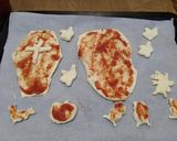 Foto del passaggio 2 della ricetta Pizzette di halloween