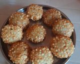 A picture of step 5 of Sabudana vada.