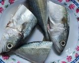 Gambar langkah 1 resipi Gulai Putih Ikan Kembung.