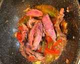 Foto del paso 7 de la receta: Filete de pobre en wok de verduras
