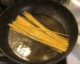 A picture of step 1 of Cacio e Pepe Assassina.