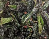 A picture of step 2 of Mint dip/Pudina thogayal.