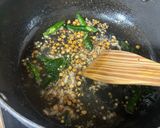 A picture of step 3 of Cluster Beans Poriyal (no onion no garlic).