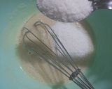Foto del paso 3 de la receta: Budín de coco y dulce de leche