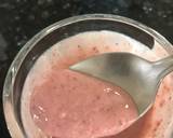 Strawberry smoothie recipe step 1 photo