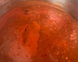 A picture of step 4 of Tomato Sauce with Anchovies.
