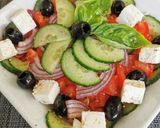 Pas rețetă Salată grecească 1 fotografie