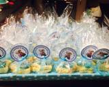 Planning a Frozen Themed Party recipe step 4 photo